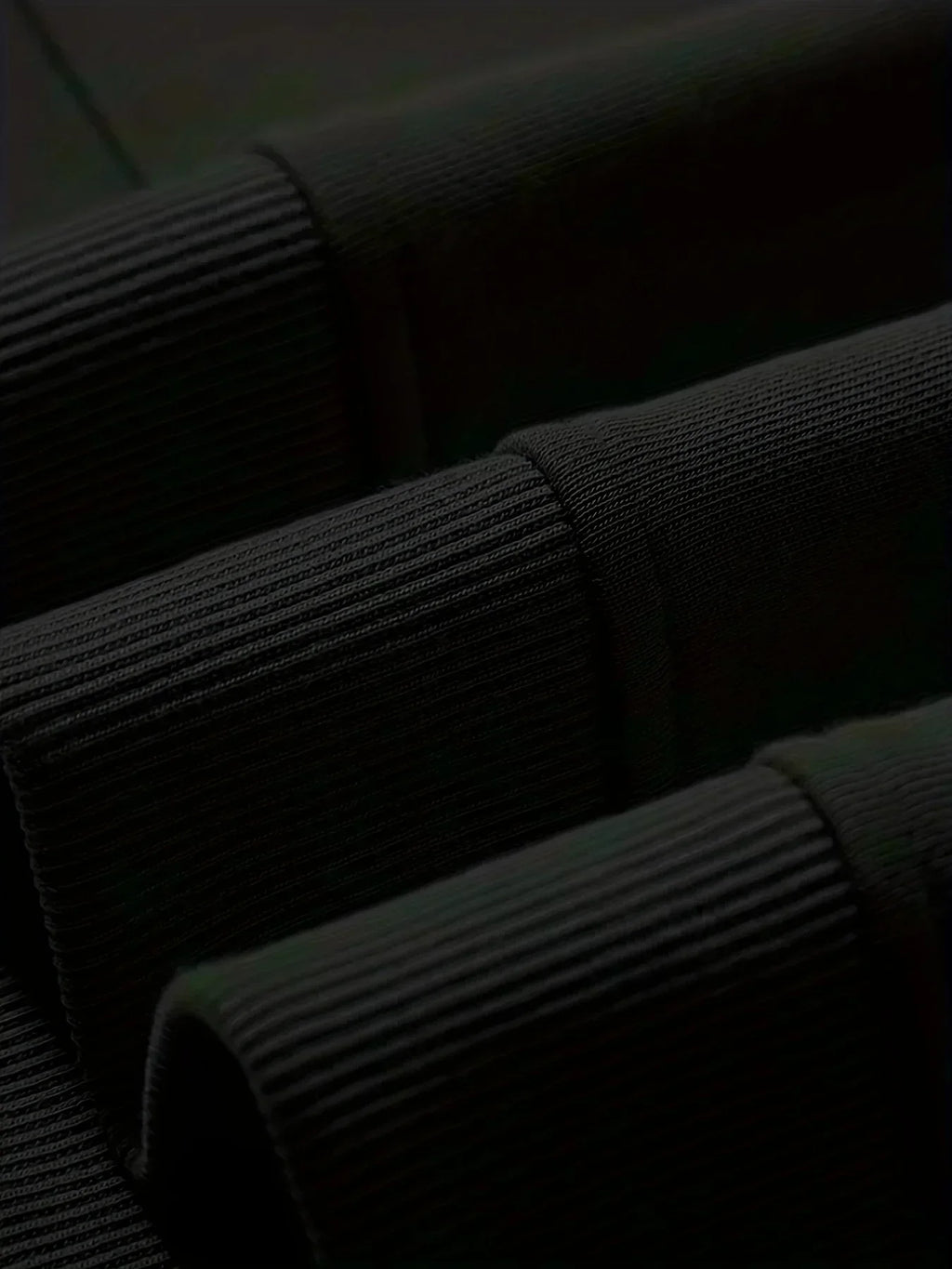 Black Baggy Wide-Leg Joggers — Oversized Streetwear Sweatpants