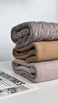 Chunky knit throw blanket