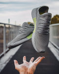 Men's running shoes