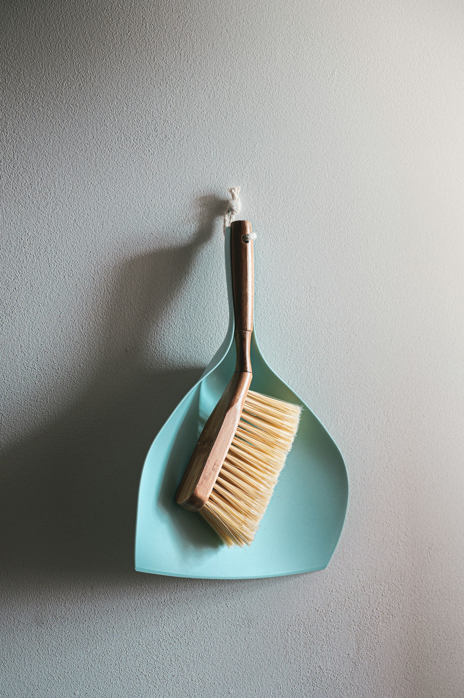 Electric cleaning scrub brush